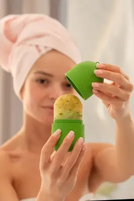 BEYZANA YENİ Buz Küpü Yüz, Gözler ve Boyun Masajı Cilt Bakımı, Göz Torbalarını Giderme Silikon Buz Kalıbı - 3