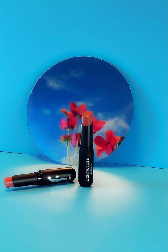 Lightweight Lip Powder Yüksek Pigmentli & Mat Bitişli Ultra Hafif Ruj 008 LUCKY ME - 422