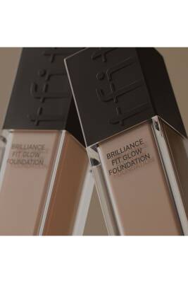 Tfıt Fondöten Brillance Fit Glow Foundation 30 ml Parlak Bitişli Fondöten - 3
